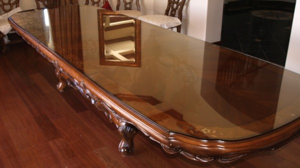  Glass Cabinets And Table Tops